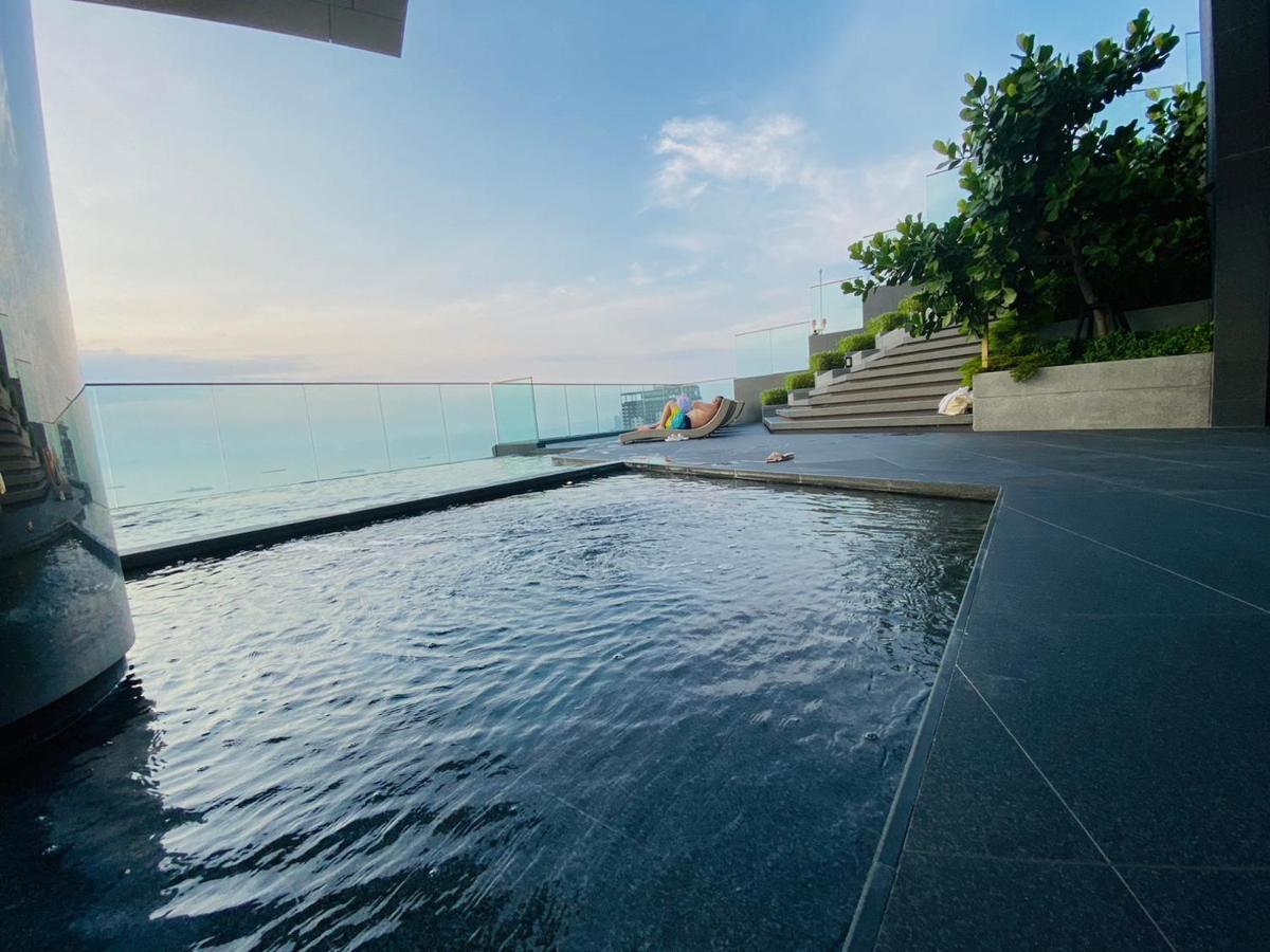 Edge Central Pattaya Vip Condo Extérieur photo